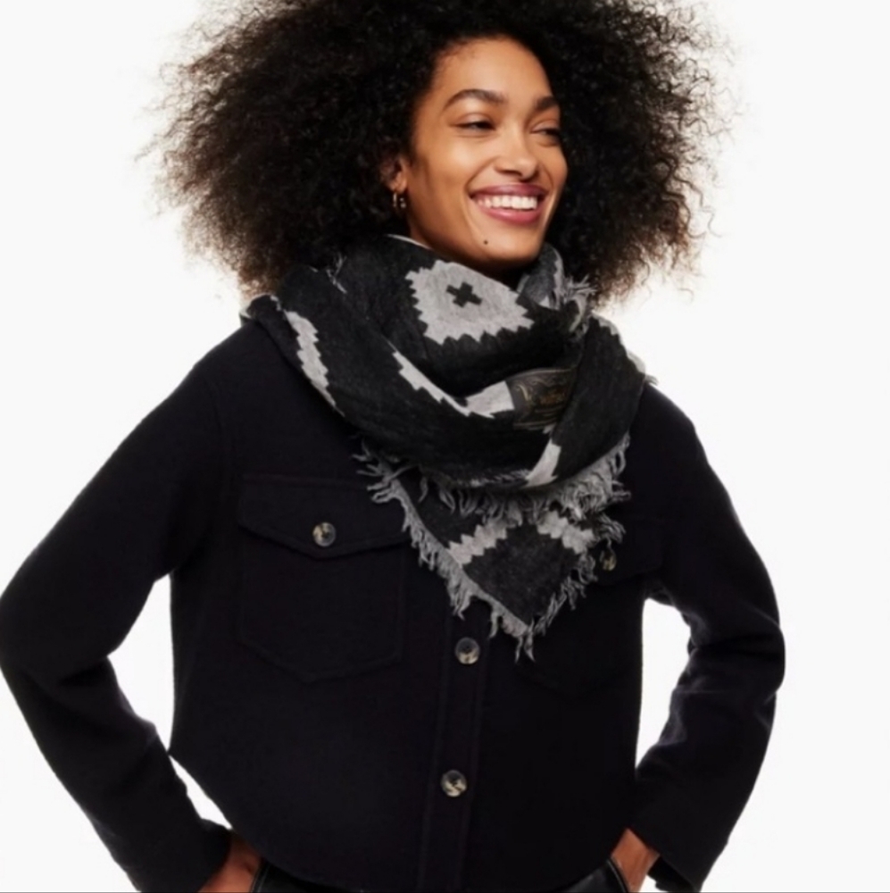 Wilfred Diamond Mosaic Triangle Scarf Reversible wool scarf